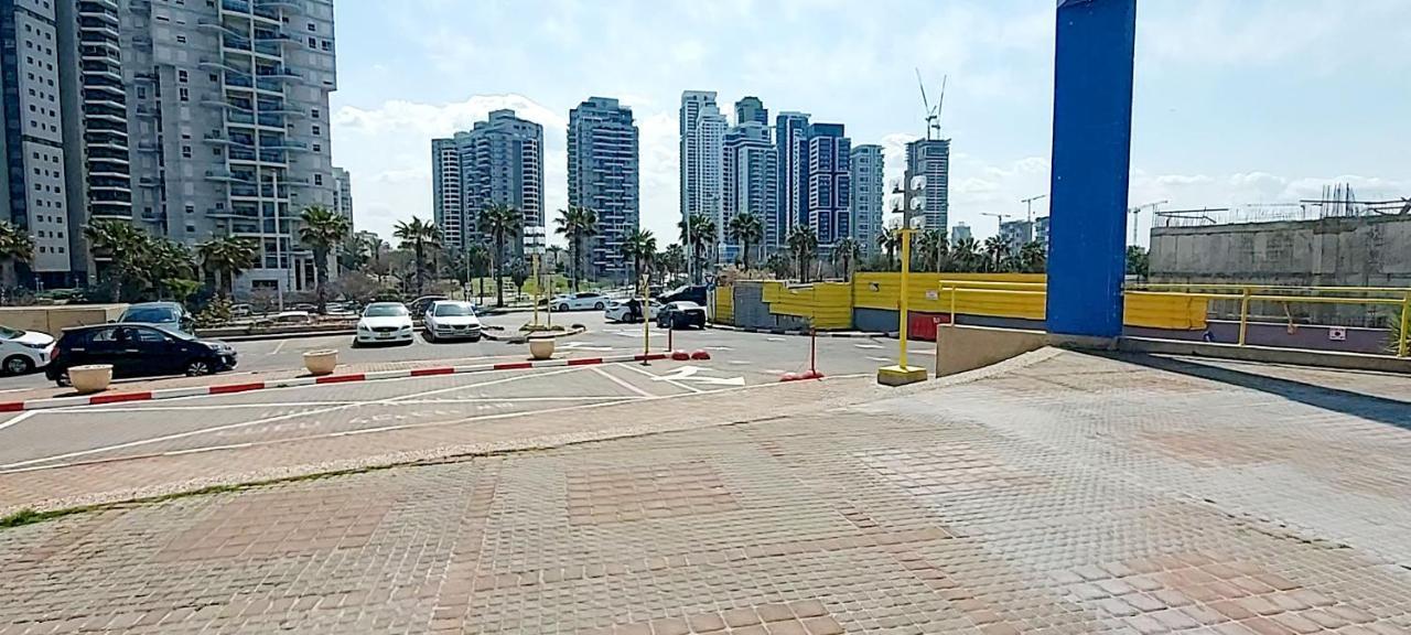 מלון דירות על הים בת ים 39 Εξωτερικό φωτογραφία